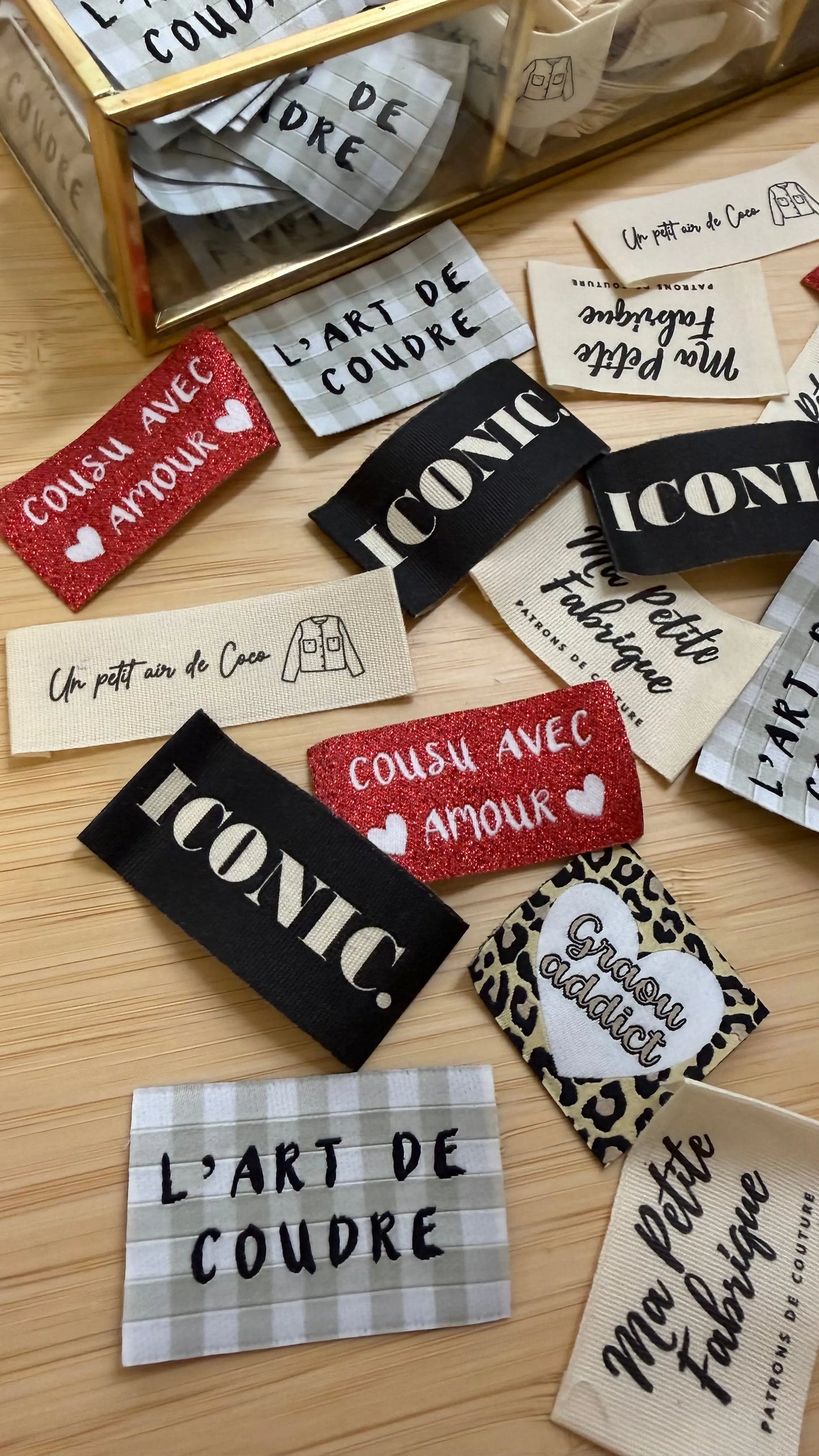 Pack de 6 ou 8 étiquettes à coudre (à l'unité) - Ma Petite Fabrique - Patrons de couture