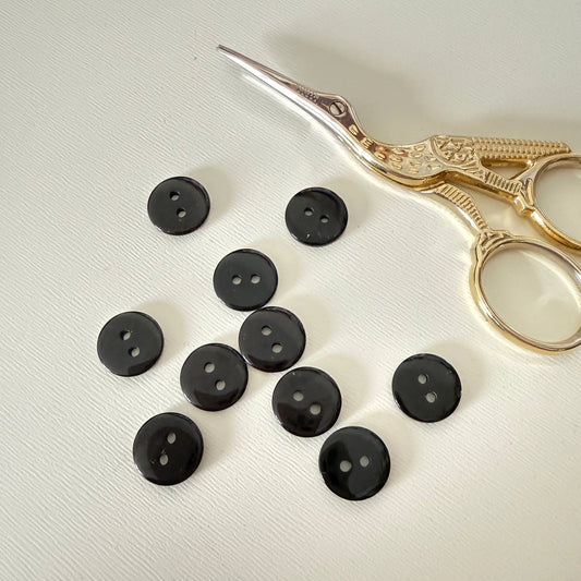 Boutons en résine noir 1,2 cm (à l’unité)