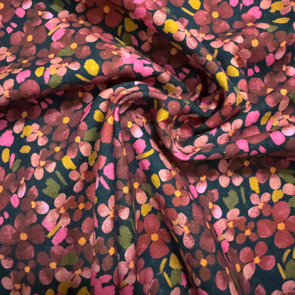 Tissu - Viscose texturée effet lin fleurs rouge (par 10cm)