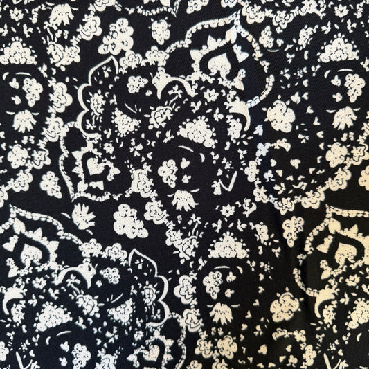 Tissu - Twill de viscose Paisley blanc et noir (par 10 cm)