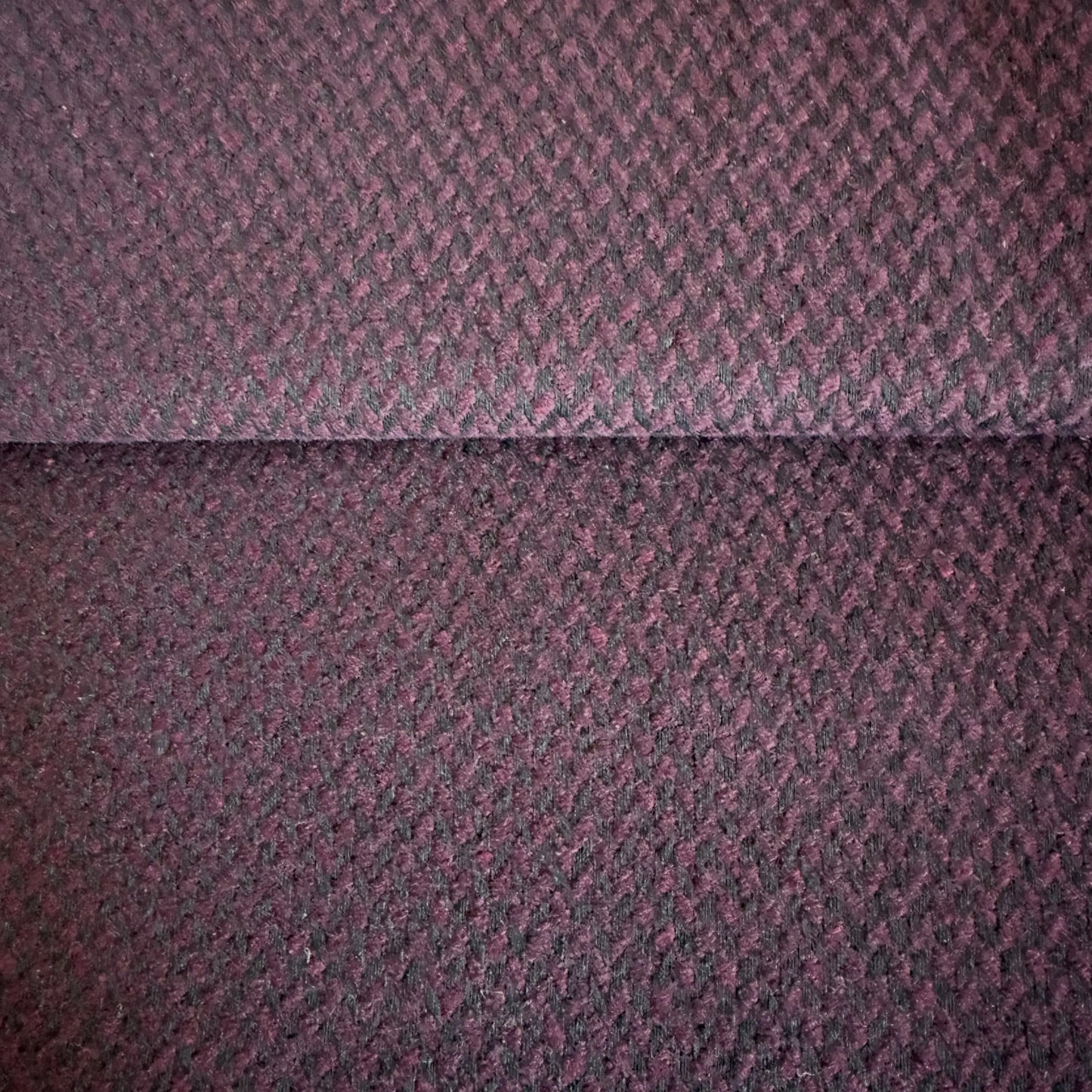 Tissu - 100% laine chevron bordeaux et noir pour manteau (Coupon de 1,15m) - Ma Petite Fabrique - Patrons de couture