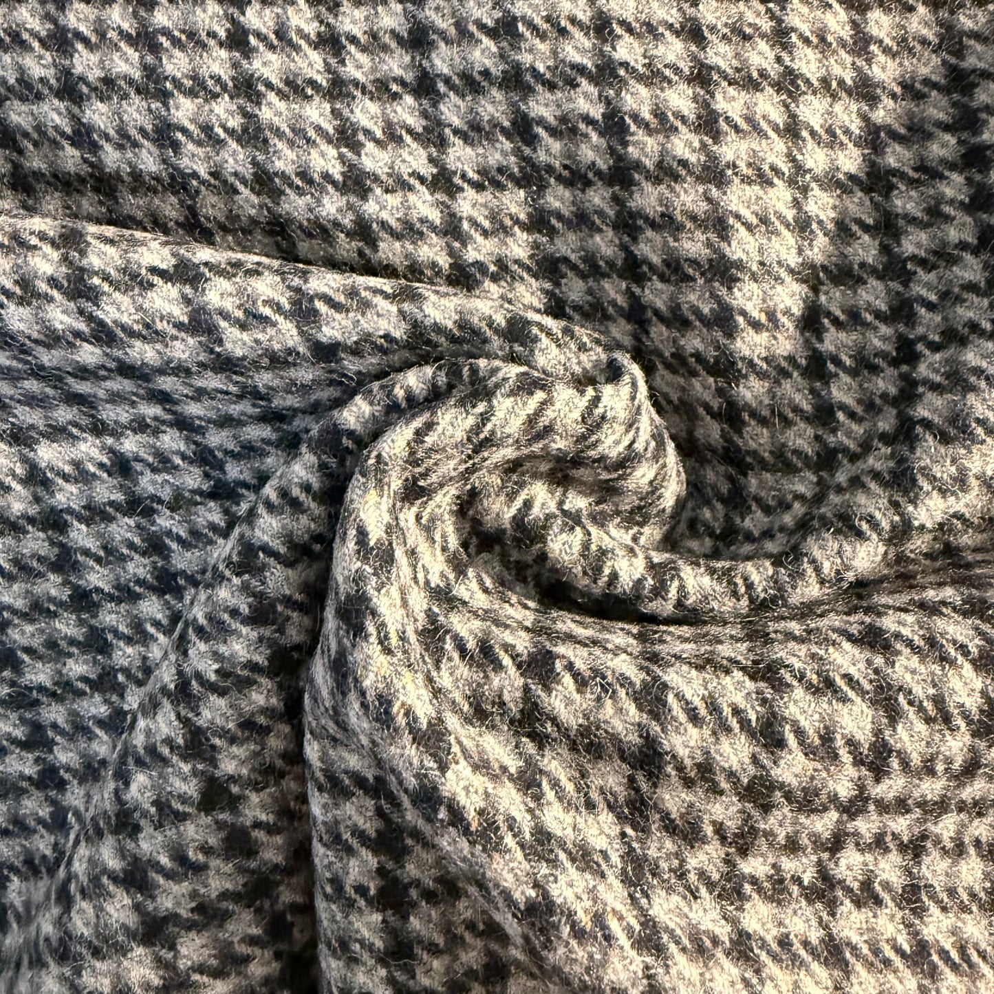 Tissu - Tweed de laine pied de poule brun / noir (par 10cm)