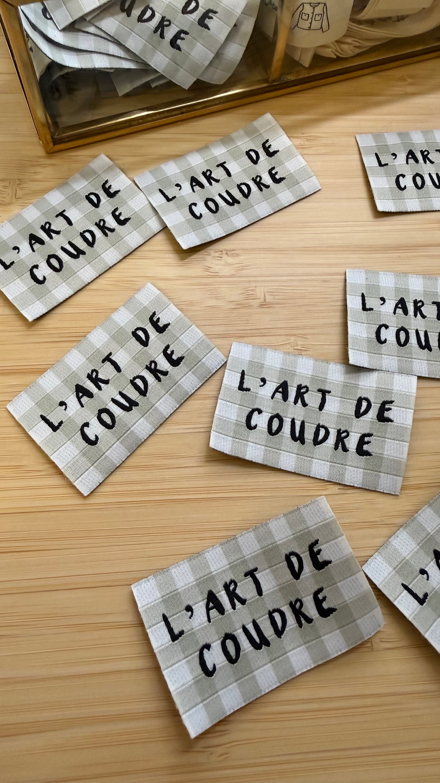 Étiquette - L’art de coudre