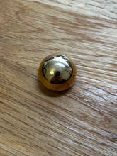 Charger l&#39;image dans la galerie, Boutons demi sphère dorés 2 cm (à l&#39;unité)
