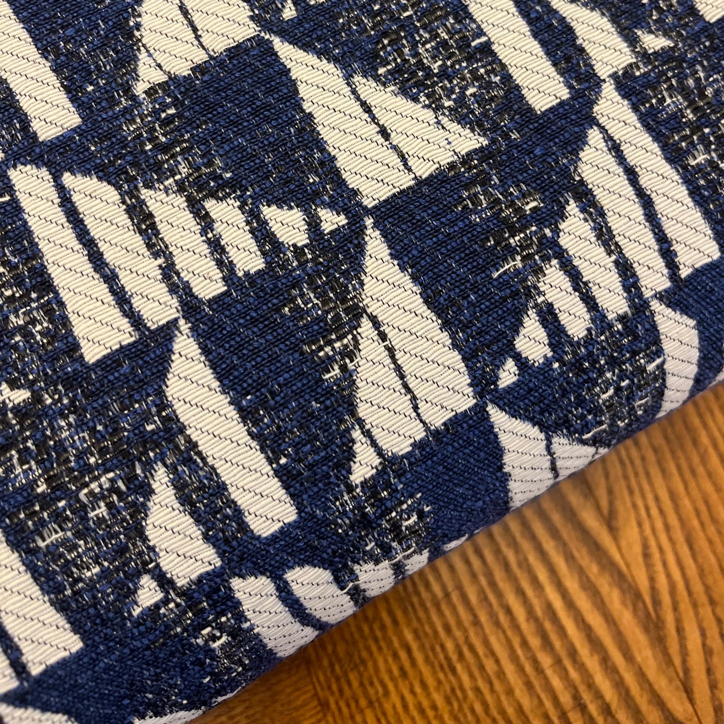 Tissu - Jacquard bleu marine (10cm)