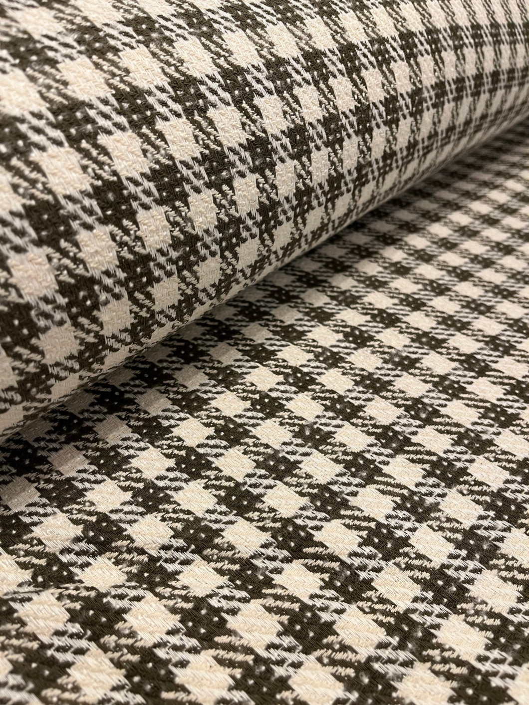 Tissu / Type lainage-tweed kaki et blanc (par 10 cm)